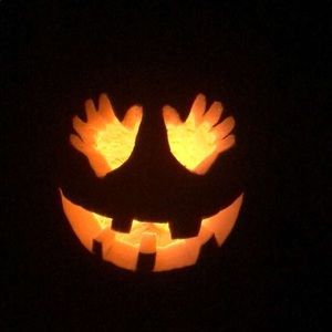 Meet your Posher, Priscilla